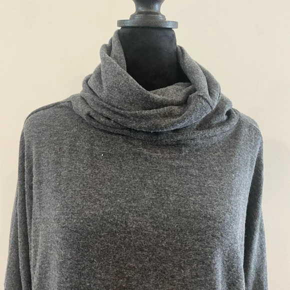 NWT Michael Lauren Long Sleeve Turtleneck Grey Sweater Sz Small - Picture 6 of 10